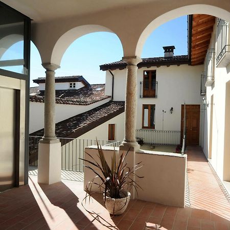 Casa Botta - Luino Lago Maggiore エクステリア 写真