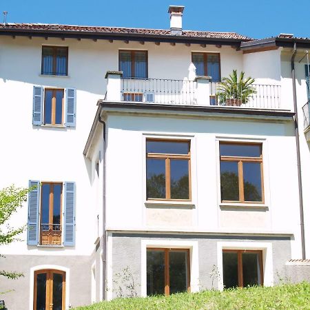 Casa Botta - Luino Lago Maggiore エクステリア 写真