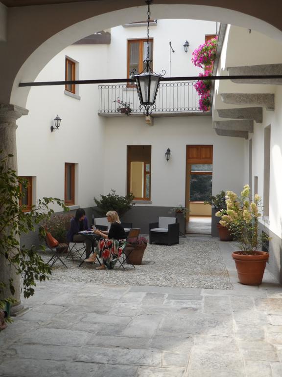 Casa Botta - Luino Lago Maggiore エクステリア 写真