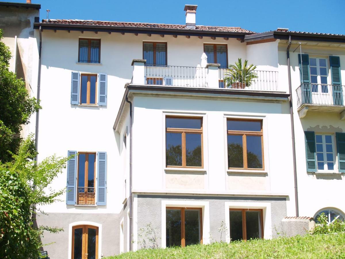Casa Botta - Luino Lago Maggiore エクステリア 写真